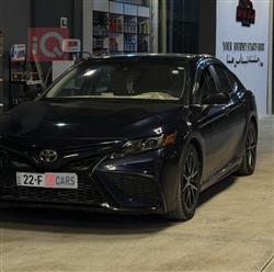 تۆیۆتا کامری